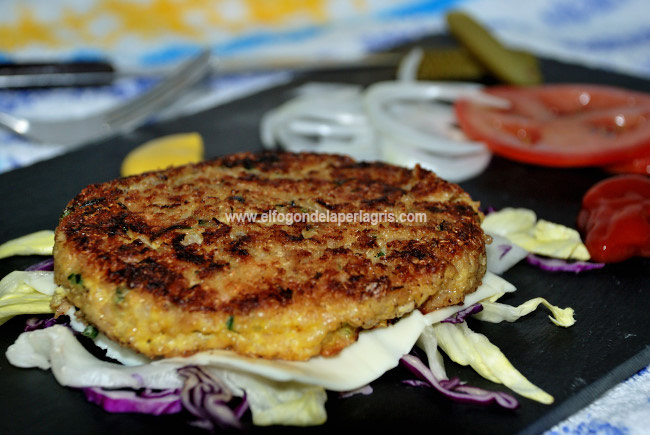 Hamburguesa de quinoa y pescado Recetas con quinoa. Hamburguesa de quinoa y pescado