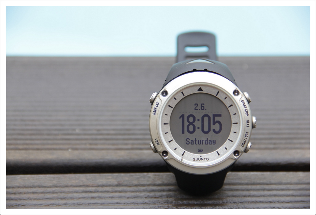 suunto core vs garmin
