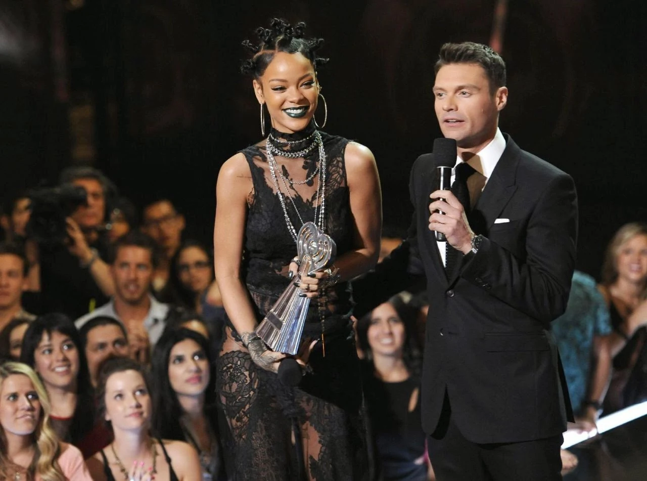 Rihanna - 2014 iHeartRadio Music Awards