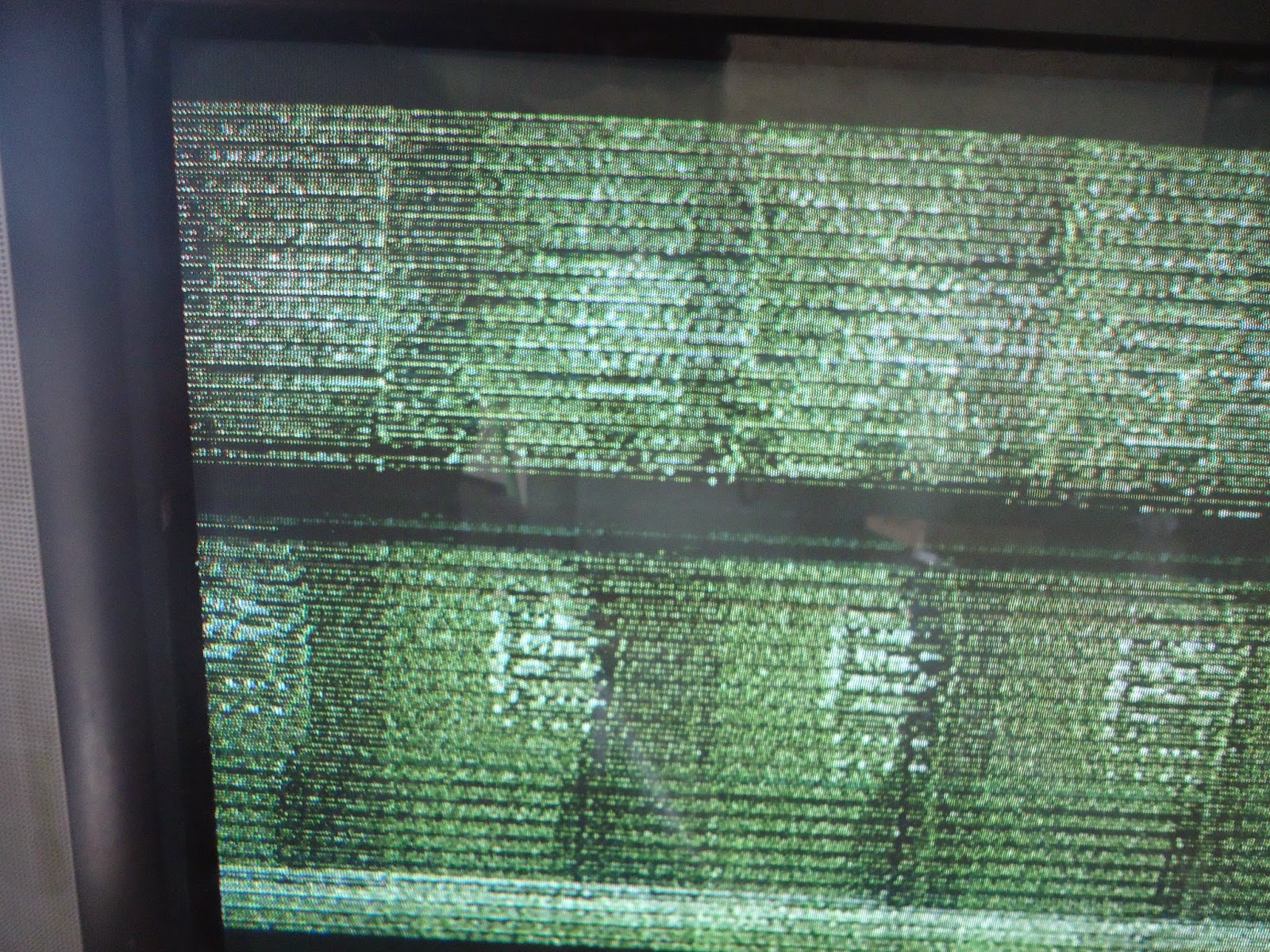 Tv Repair Tips: LG-21FB3AB-TZR (horizontal deflection frequency increased)