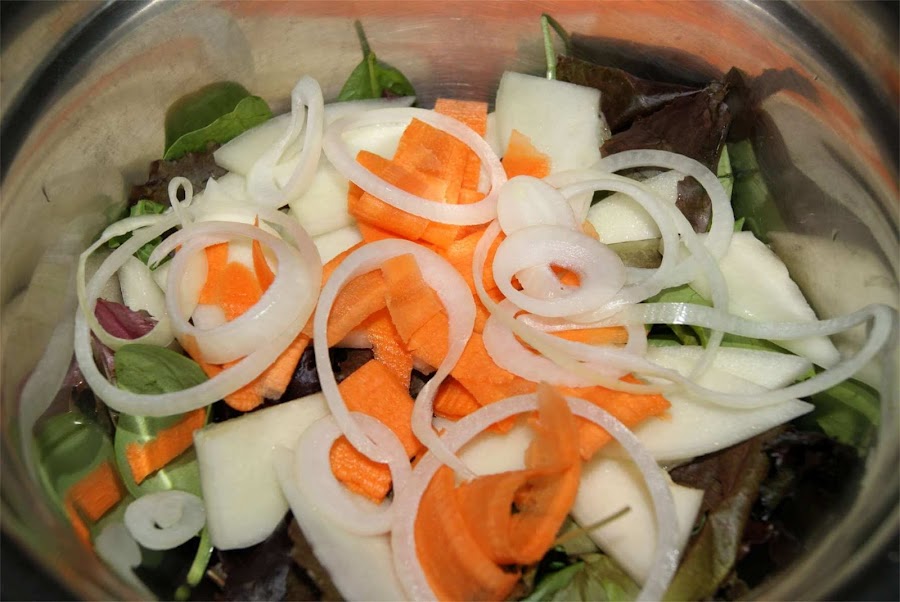 ensalada de melón con salsa de yogur griego paso 3