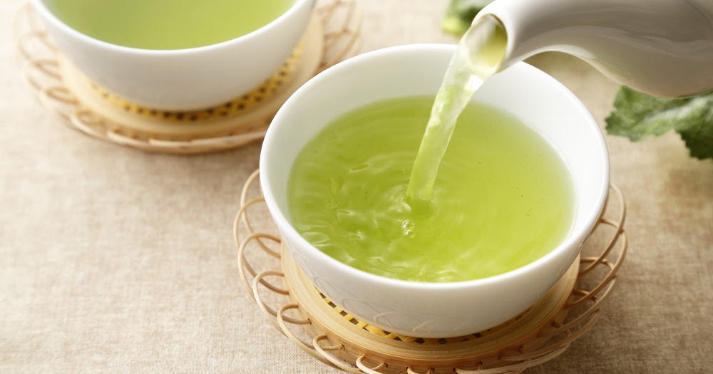 Drinking Parsley Tea Can Help You Lose Weight And Reduce Water Retention