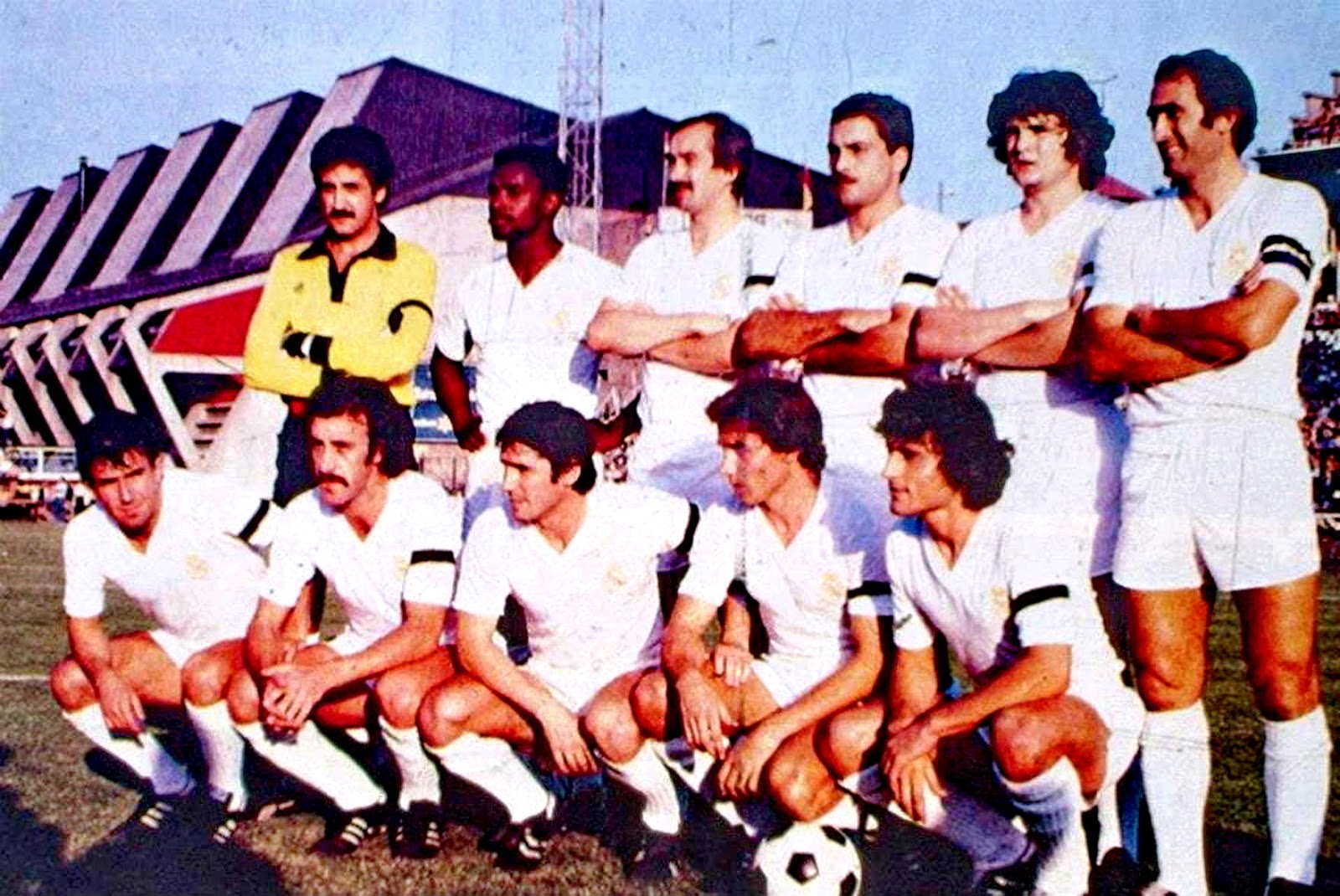 REAL MADRID Campeón de Liga y Copa 197980