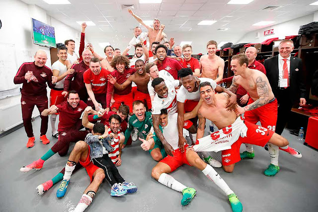 O campeão voltou: Spartak é campeão russo depois de 16 anos O campeão voltou: Spartak é campeão russo depois de 16 anos