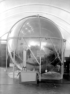 Prototype of an Echo Satellite Prototype of an Echo Satellite