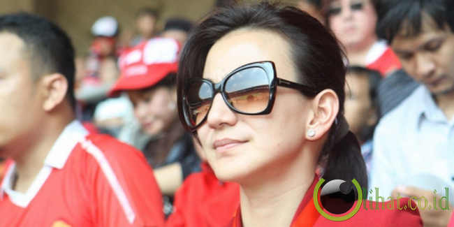 lihat.co.id] - Dalam penggerebekan di rumah Raffi Ahmad kemarin ...