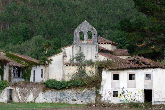 Monasterio de San Antolín de Bedón - Llanes Monasterio de San Antolín de Bedón - Llanes