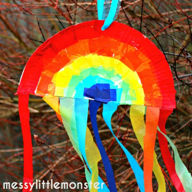 Rainbow craft ideas for kids - tissue paper and paper plate rainbow suncatcher