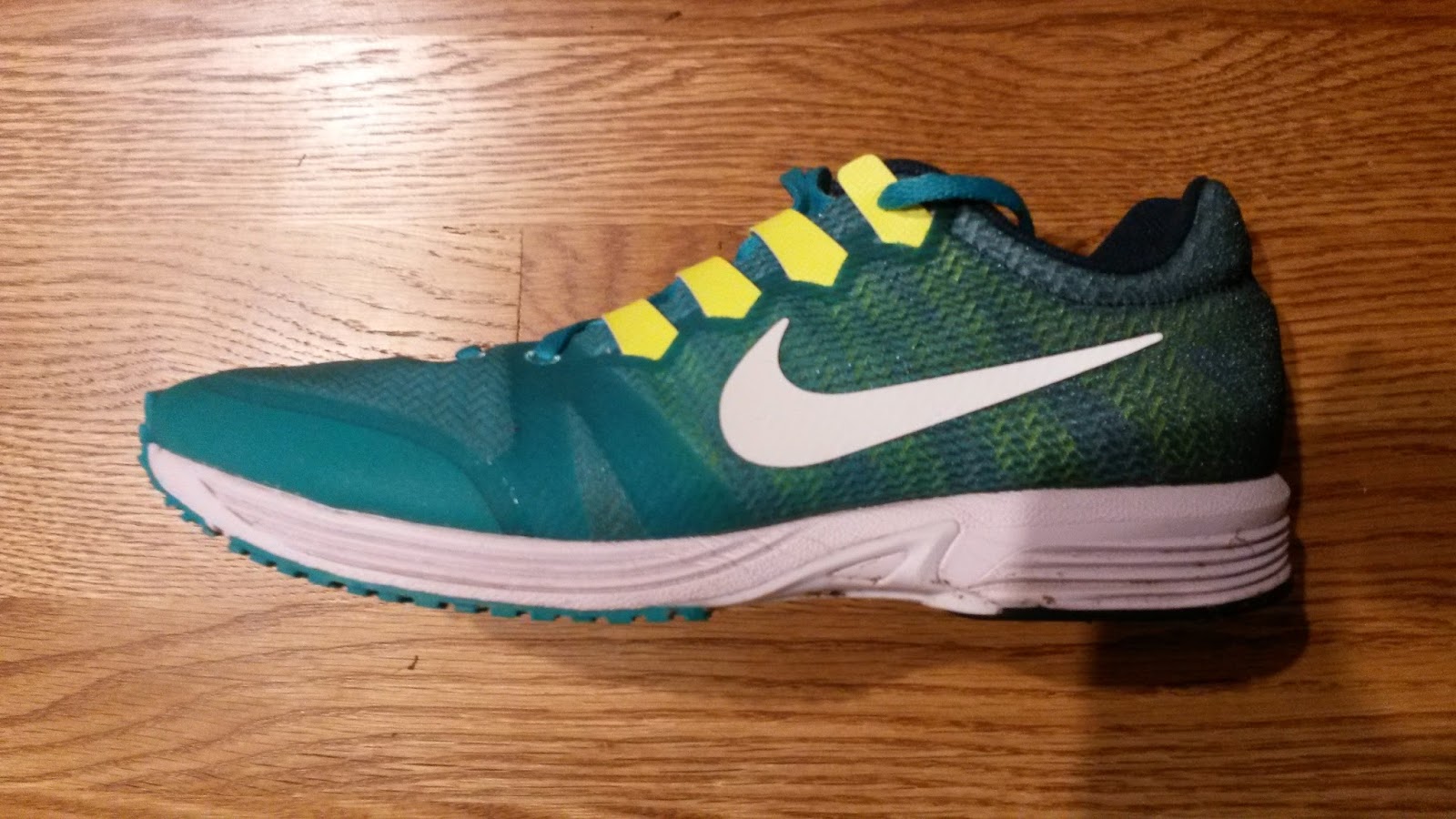 nike zoom speed rival