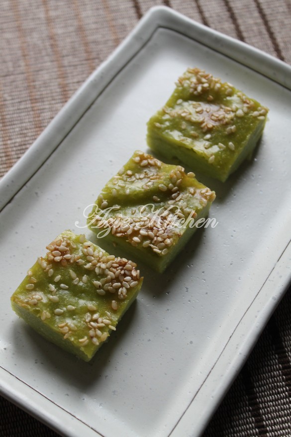 Kuih Bakar Pandan Mudah dan Sedap - Azie Kitchen