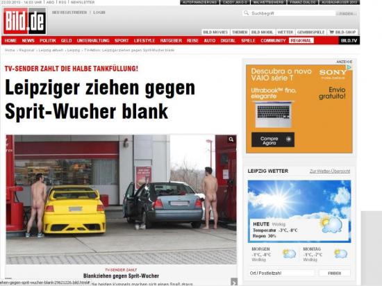 Alemães enfrentam frio e abastecem carros nus para aproveitar promoção 