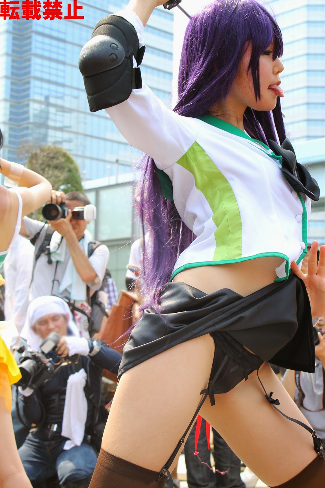 Comiket 89 cosplay bottoms out - sankaku complex.