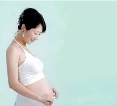 bà bầu bị táo bón phải làm sao -cách tự nhiên để khắc phục