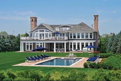 In Good Taste: Pool Time
