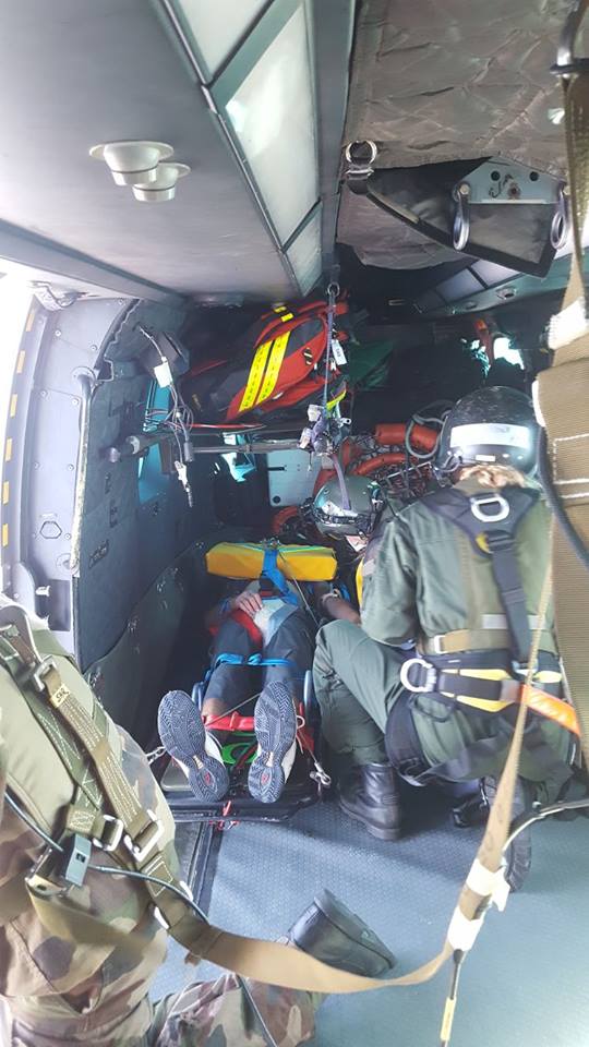 37758992_898274830358534_448546420097758