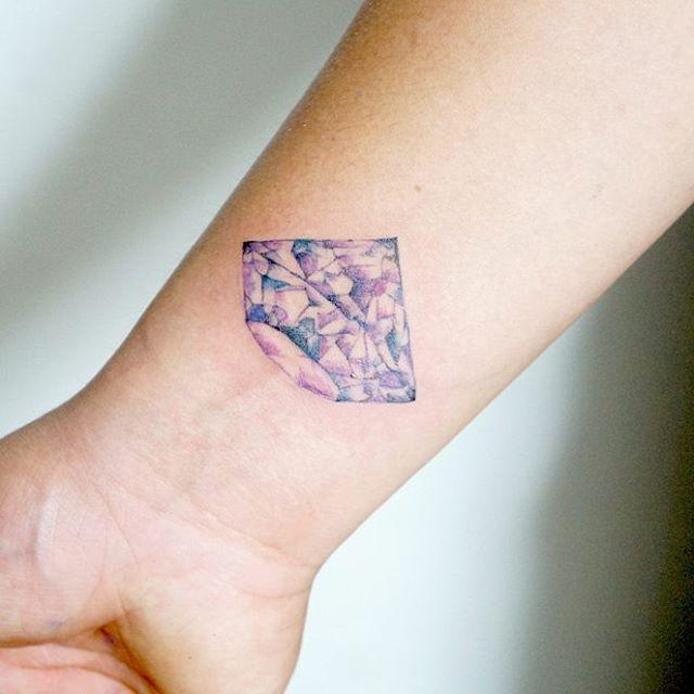 tatuagens femininas de diamantes tatuagens femininas de diamantes