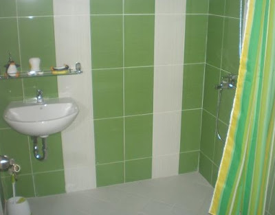 Desain Kamar Mandi Mungil Terbaik 2016 Desain Kamar Mandi Mungil Terbaik 2016