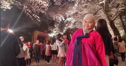 KANIA DEWI NASTITI: Berangkat dari Tangerang Selatan ke Korea Selatan