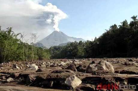 Foto Gunung Merapi Meletus April 2014 Berita Terkini 