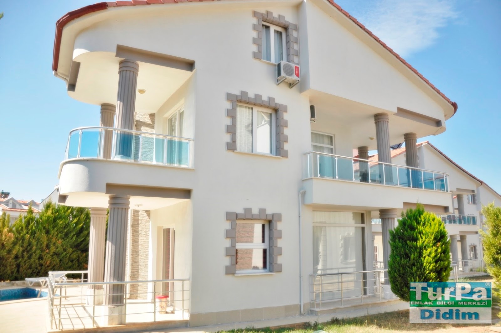didim akbukte satilik denize yakin 5 1 luks villa