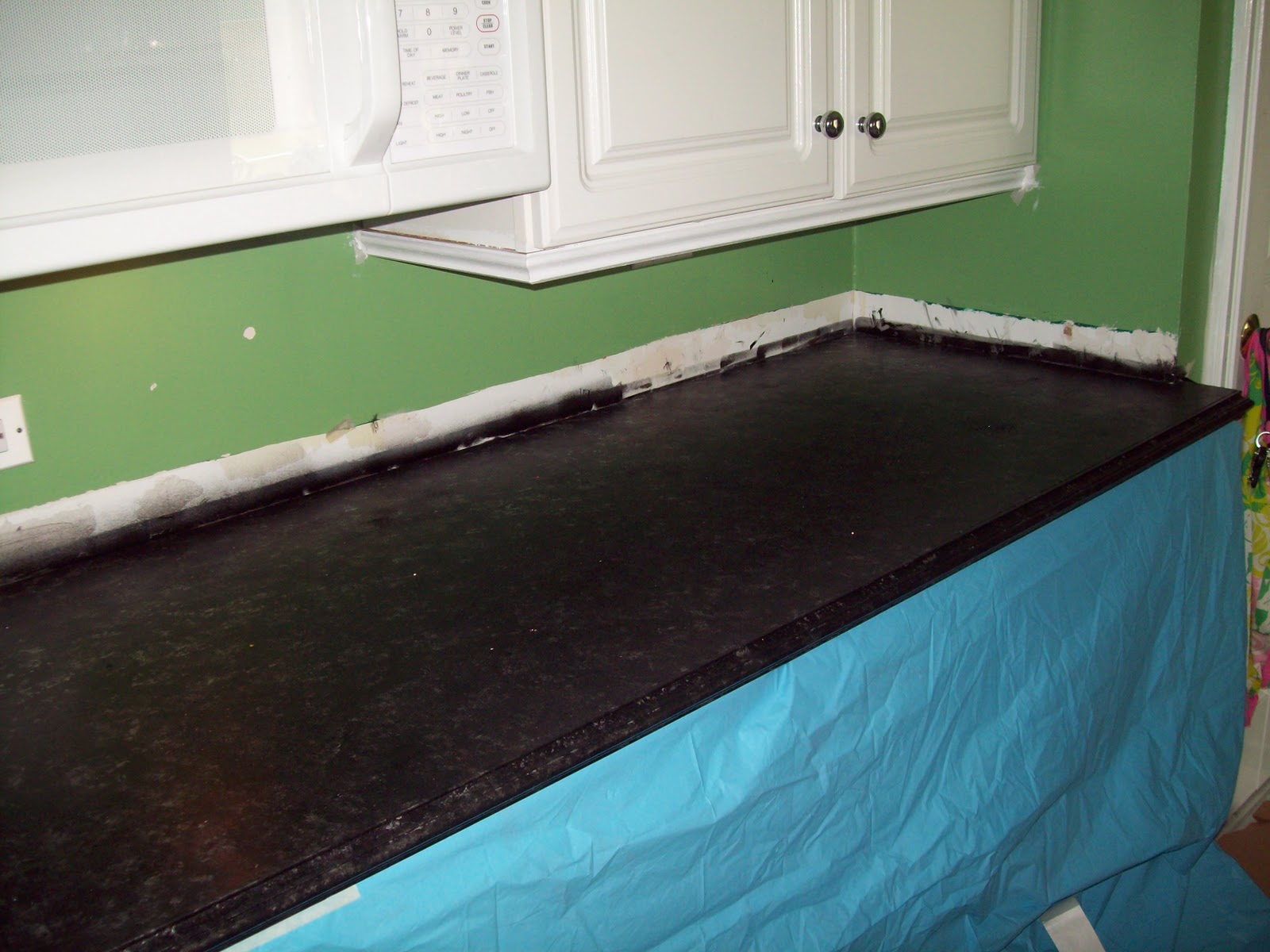 General Splendour : Ambush Makeover: My Formica Countertops!