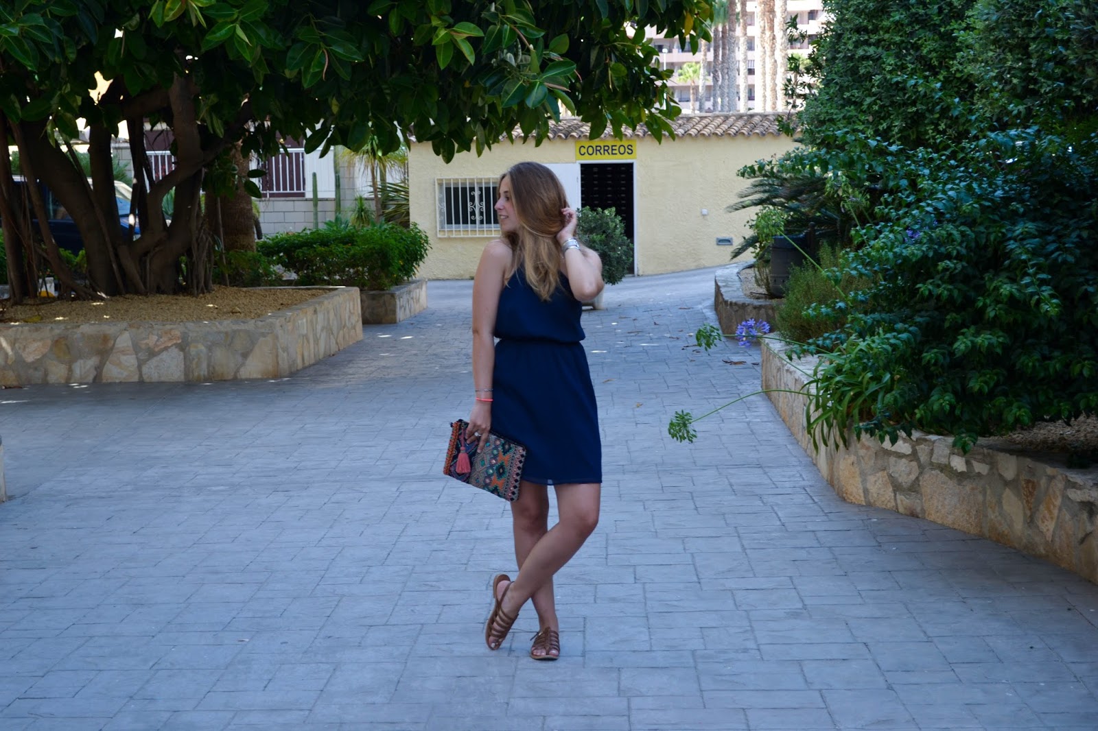 Robe été avec dos nu - Raspberrylipstick Robe été avec dos nu - Raspberrylipstick