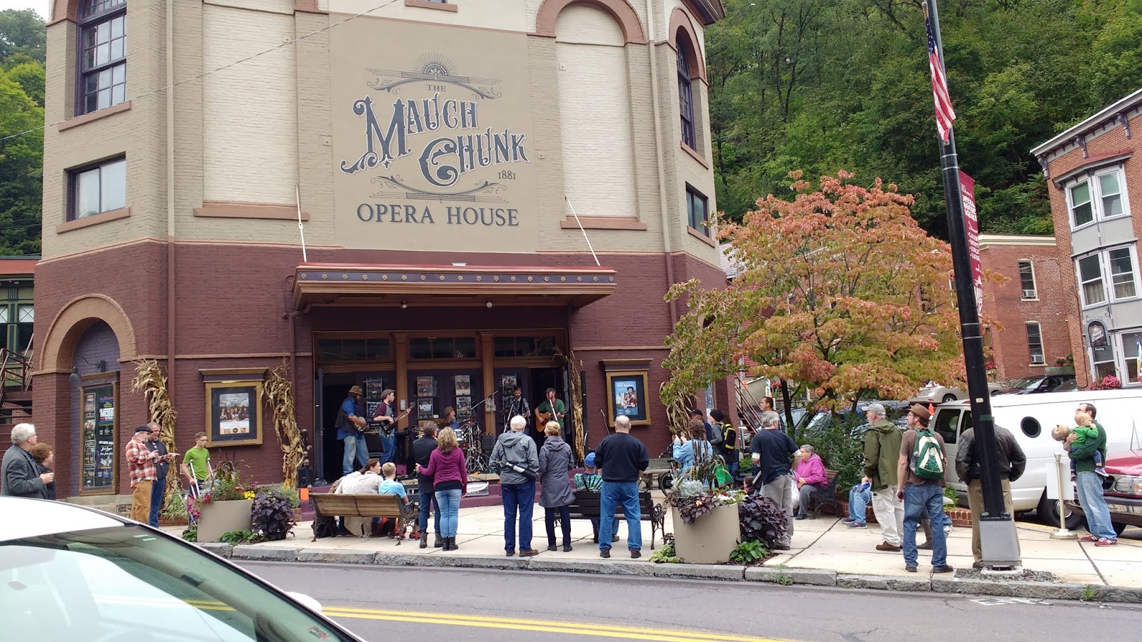 mauch chunk opera house concessions