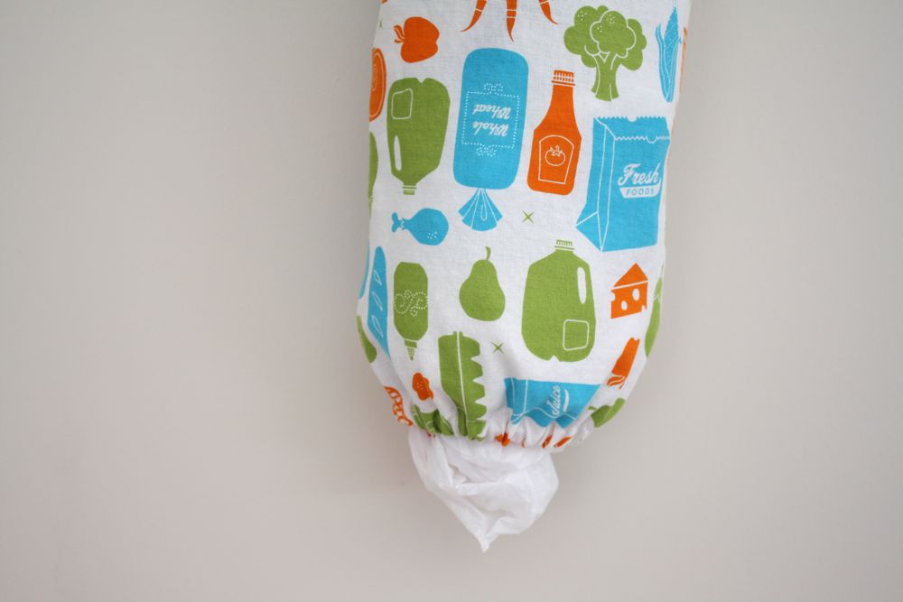 Home Design Homemade Towel & Gray Fabric Plastic Grocery Bag Holder 