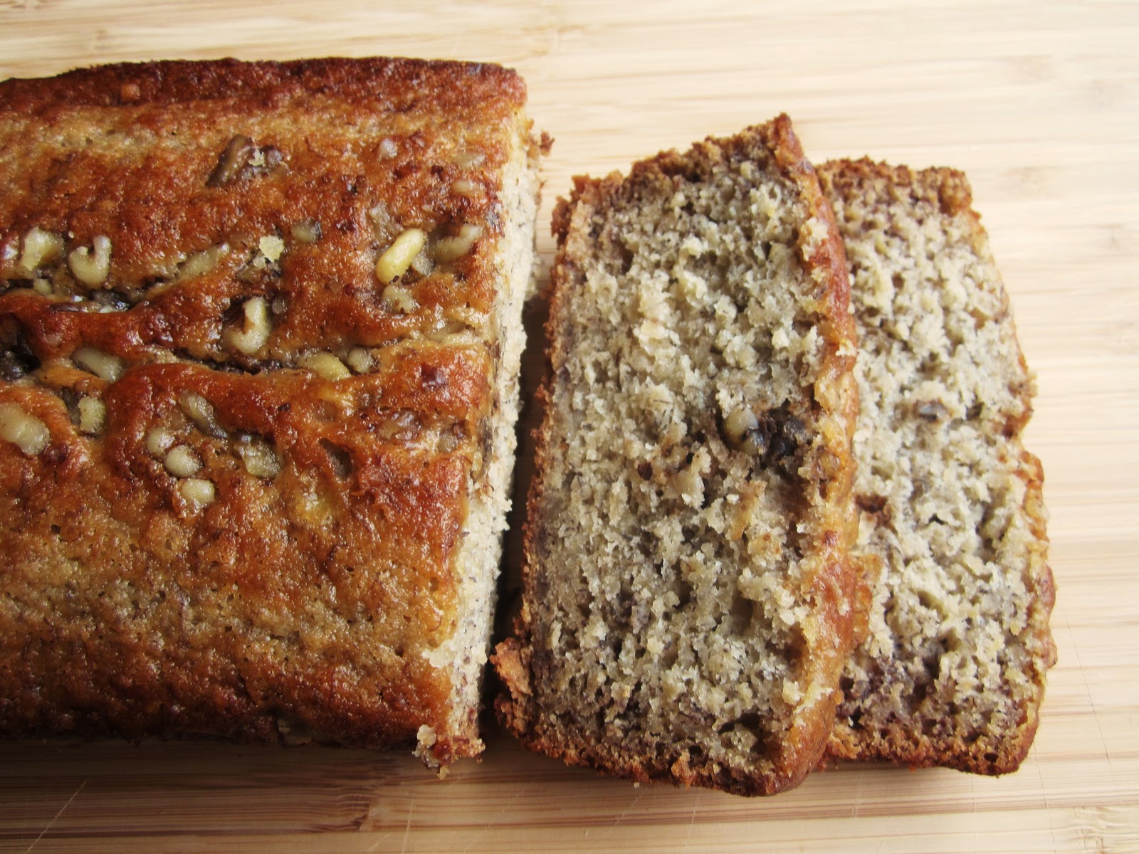A Sue Chef: Moist Banana Nut Bread
