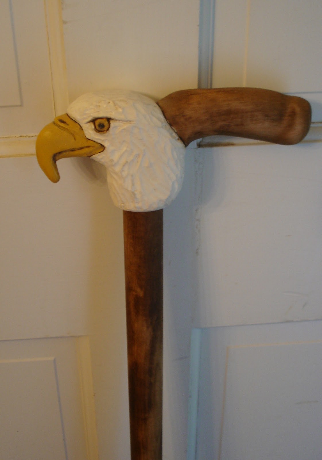 BEGINNERS CARVING CORNER AND BEYOND Carving The Eagle Head Walking Stick