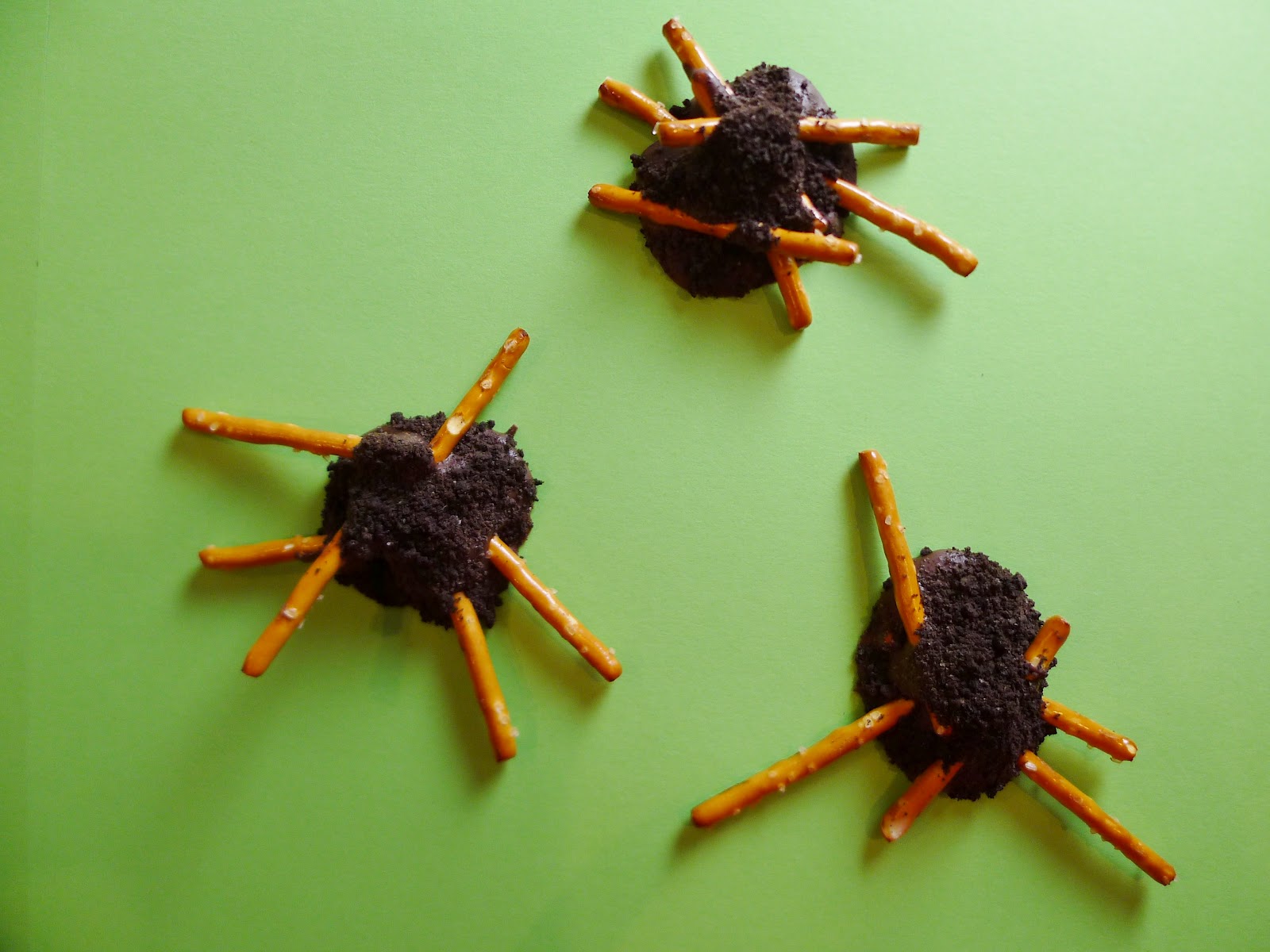 Sugartown Sweets (Gummy) Worms On A Stick!