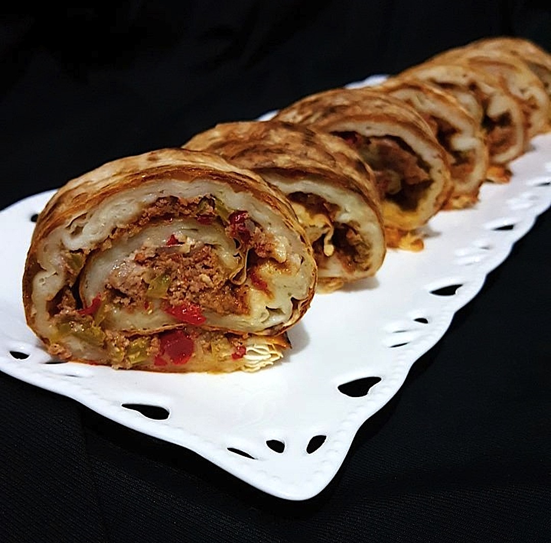 Kupta Yaban Mersinli ve Bezeli Sütlü Tatlı Tarifi Kupta Yaban Mersinli ve Bezeli Sütlü Tatlı Tarifi