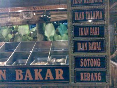 My Place To Eat D Dapur Ibuku Restaurant D Dapur Ibuku Restaurant Have Preparing Food Like Malay Siamese Seafood And The Special At This Is Nasi Goreng