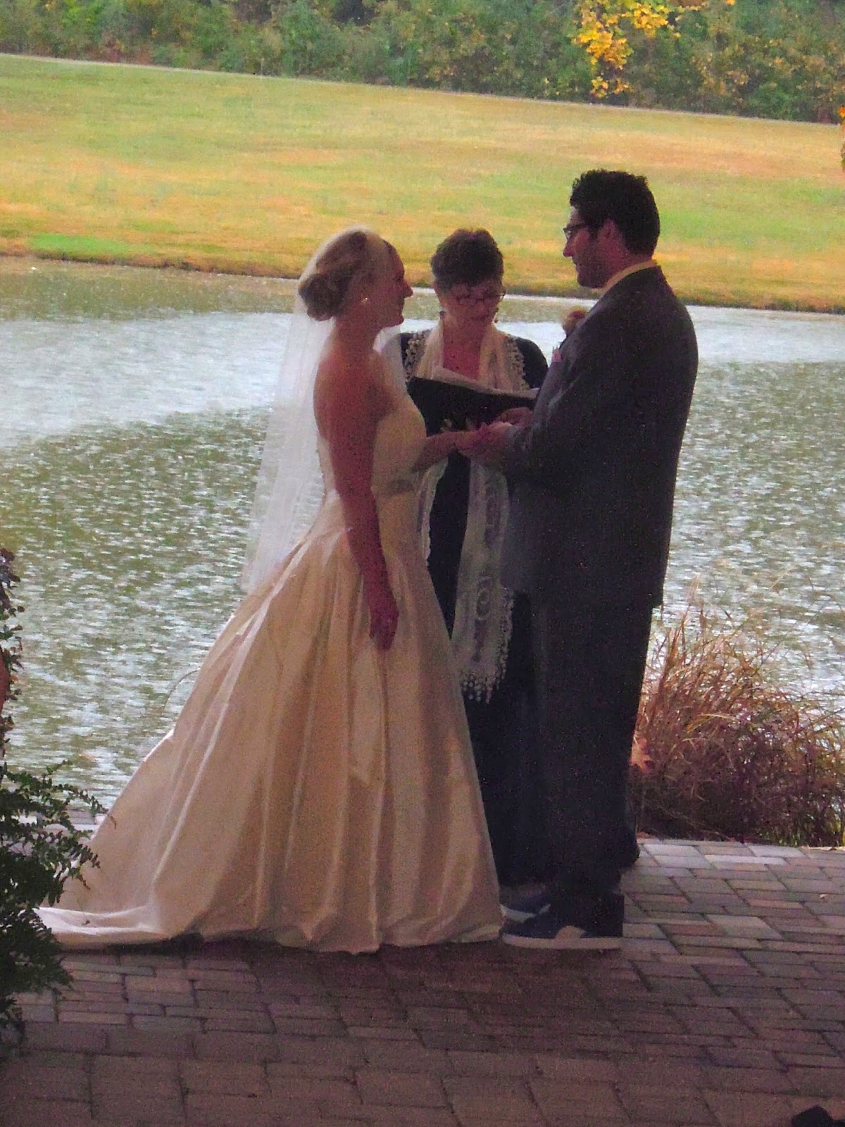 Tanya O'Rourke'S Stunning Wedding: A Secret Joe Deters Kept - 4mcnzce