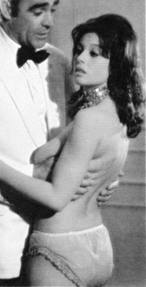 lana wood tits -