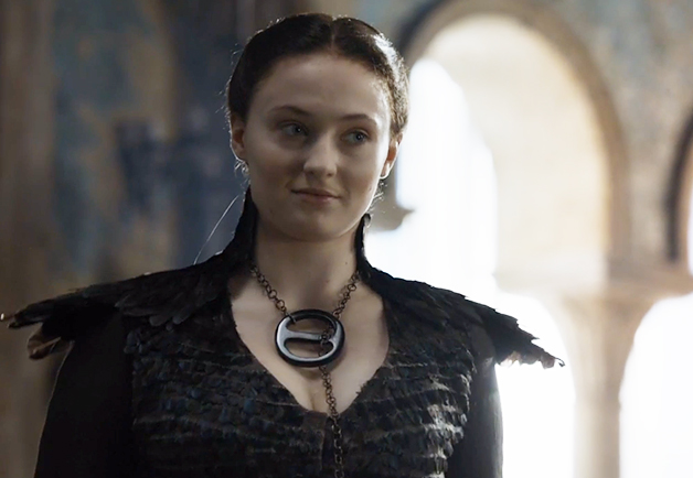 sansa+start+black+crow+dress+2.jpg
