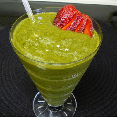 hình ảnh smoothie rau bina