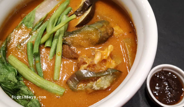 Mangan Restaurant Bacolod - Kapampangan cuisine - Bacolod restaurants - Ayala Malls Capitol Central - Bacolod blogger - Sisig ni Mely