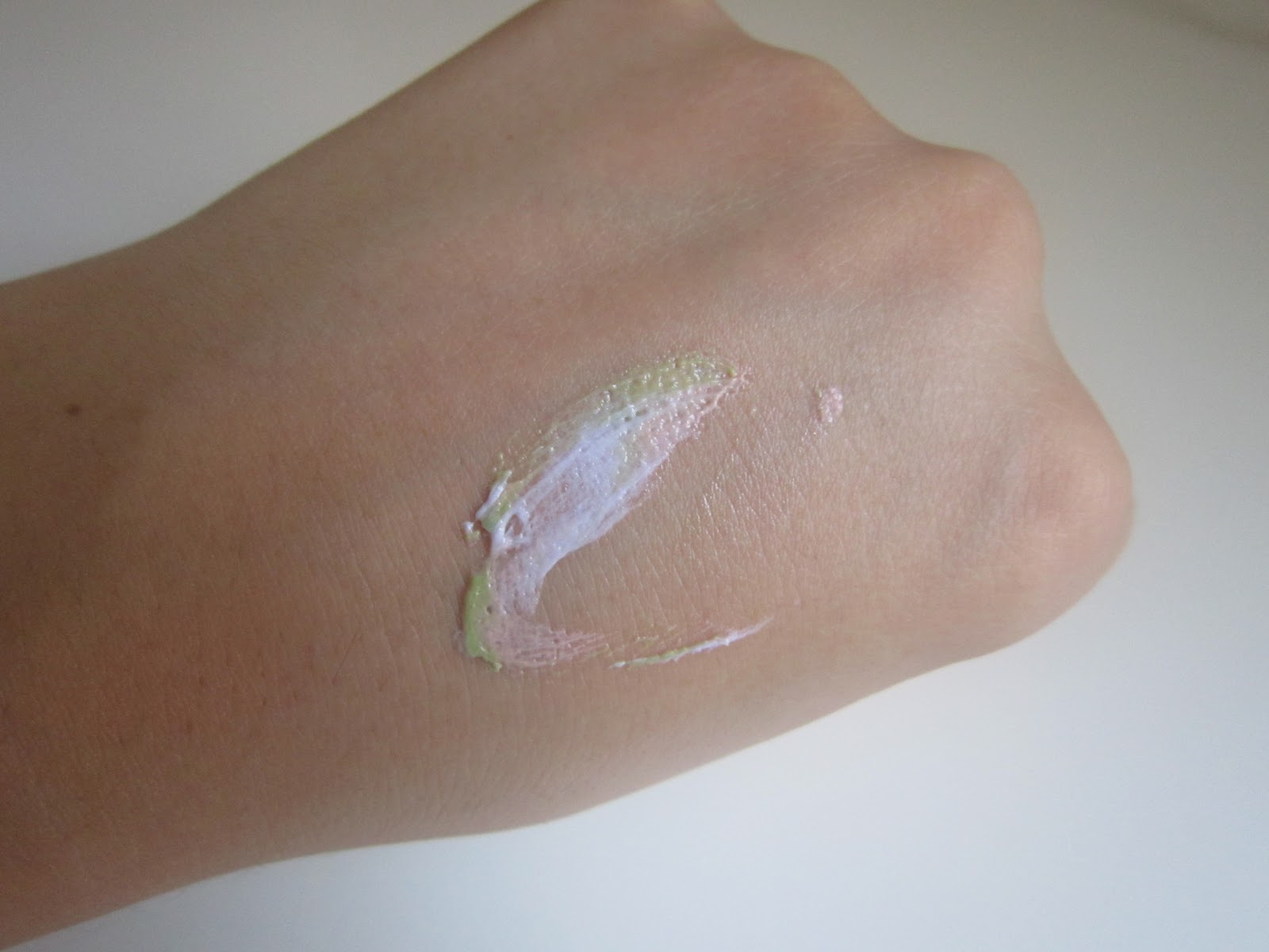BlairBeautyBlogger Review Stila One Step Corrector