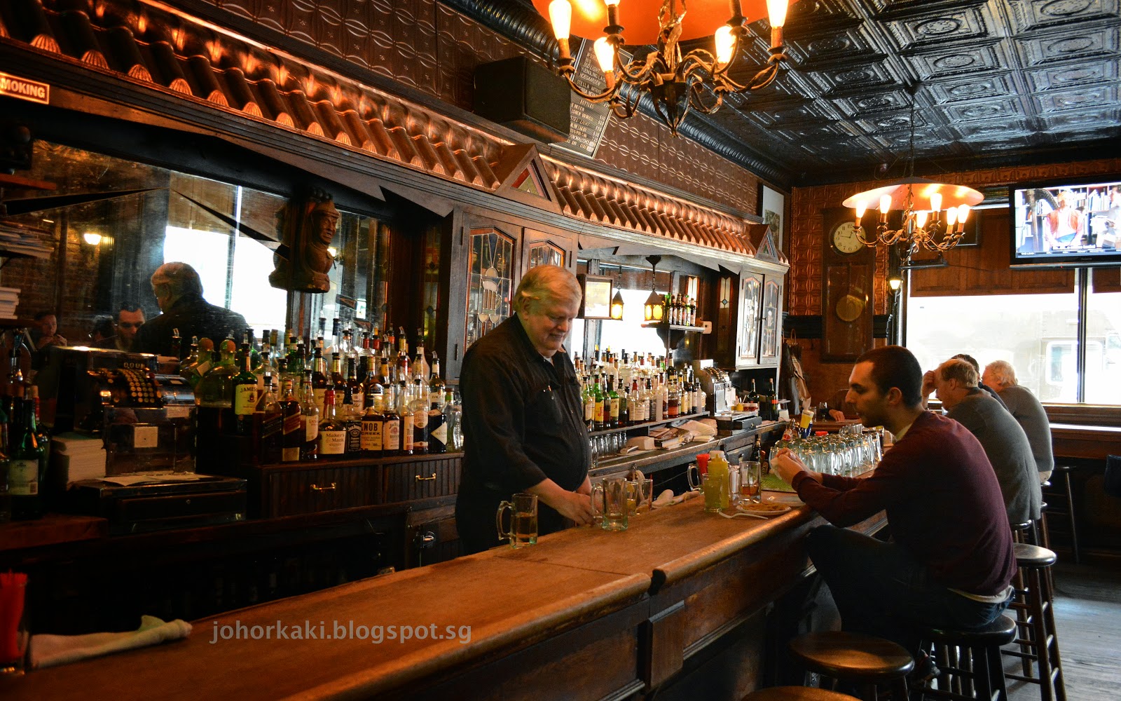 Corner Bistro in NYC New York Tony Johor Kaki Travels for Food · Heritage · Culture · History