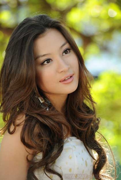 wut hmone shwe yee sexy bride pictorial 02