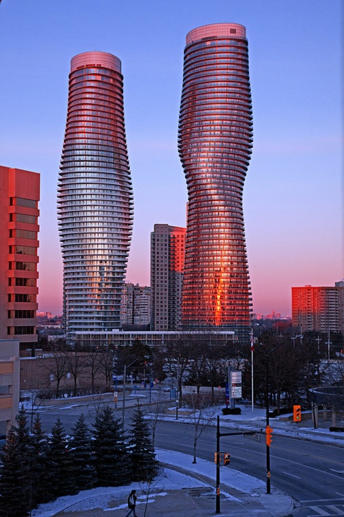 The Nicest Pictures Absolute Towers in Mississauga, Ontario