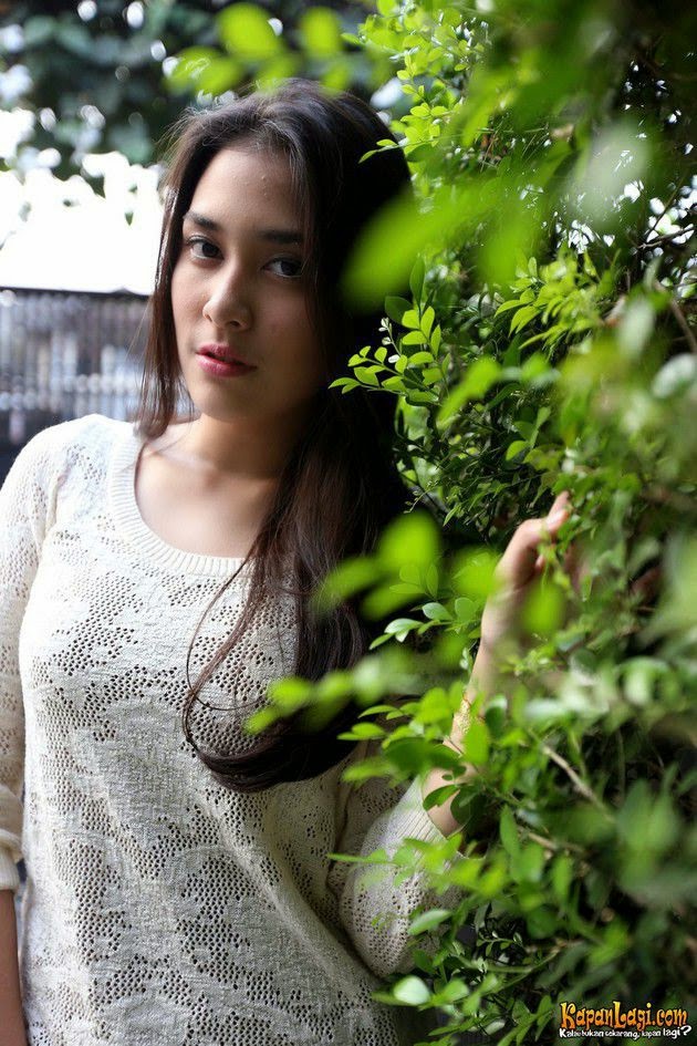 Gara - Gara Syuting, Andania Suri Diancam Tinggal Kelas (Galeri Foto
