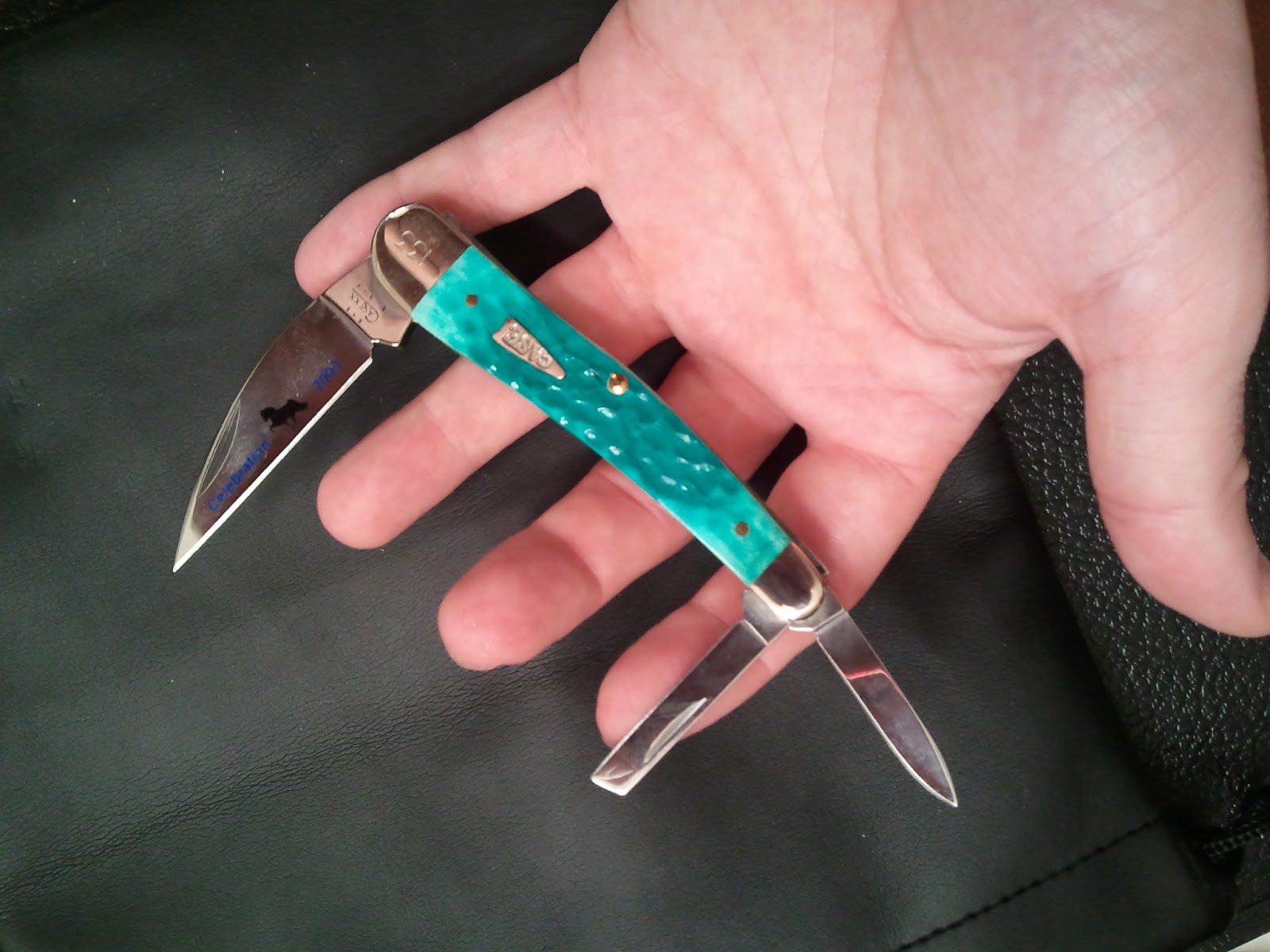 iD Carver Review Case Seahorse Whittler