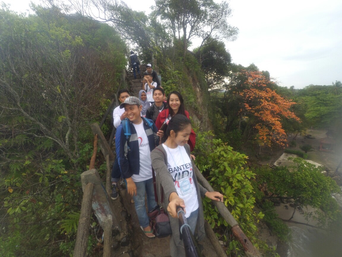 Holiday with Banten Vidgram Holiday with Banten Vidgram