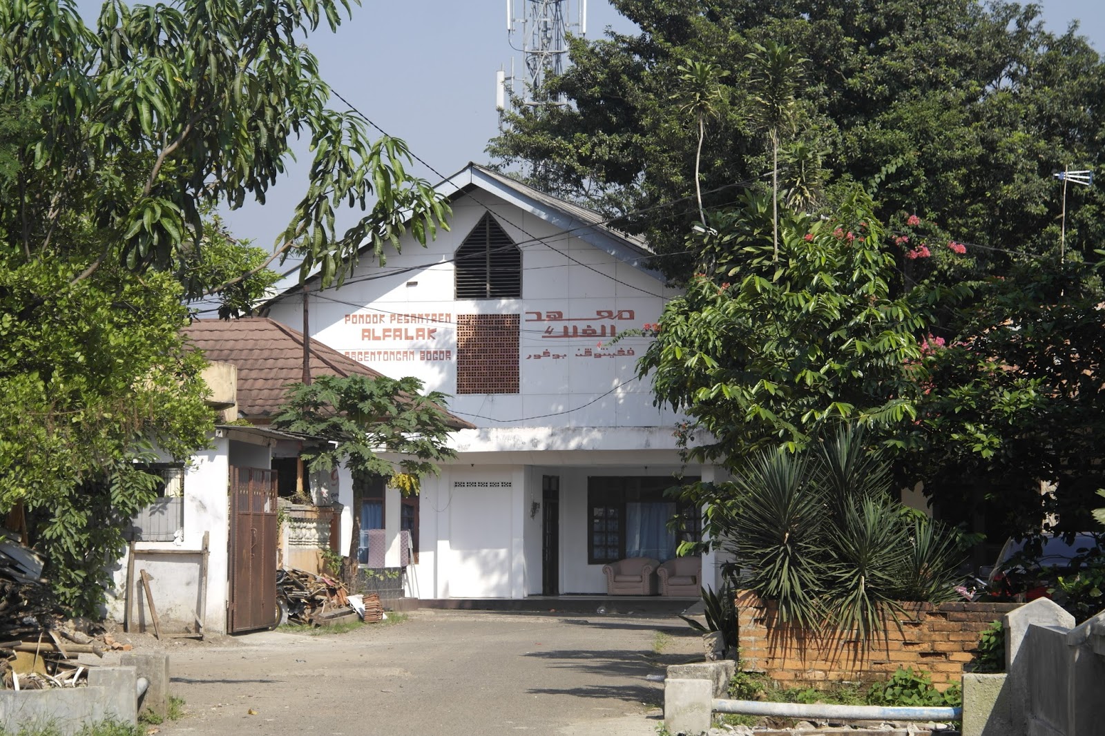 YAYASAN ALFALAK PAGENTONGAN Asrama santri2 AlFalak