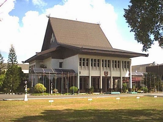 Rumah Berasal Provinsi Apa Betang Kalimantan Dari