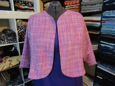 New Look 6853 Jacket www.sewplus.blogspot.com