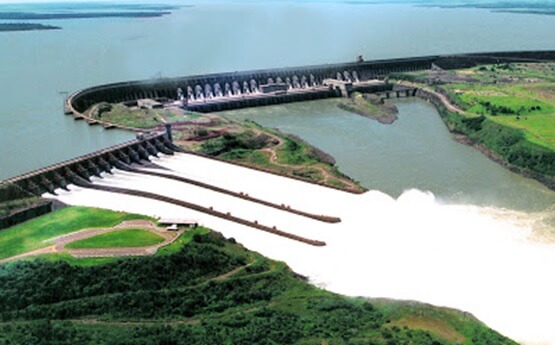 foto usina hidrelétrica itaipu