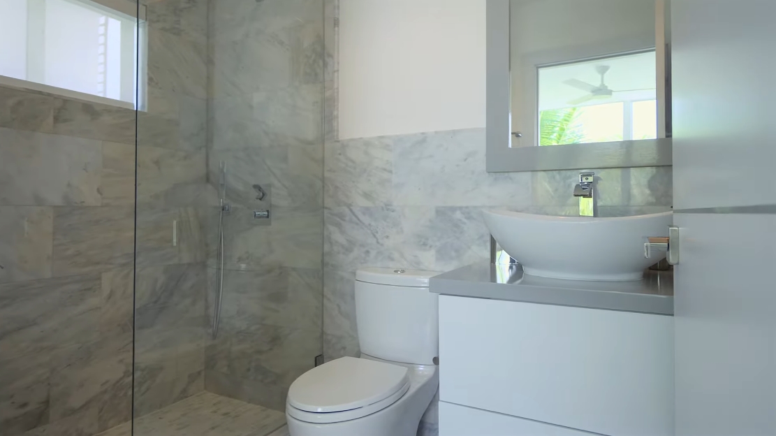 Tour 120 N Hibiscus Dr, Miami Beach FL vs. 40 Interior Design Photos